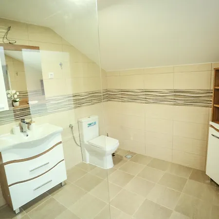 Апартаменты Smestaj Paramun *