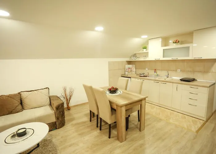 Smestaj Paramun * Arilje